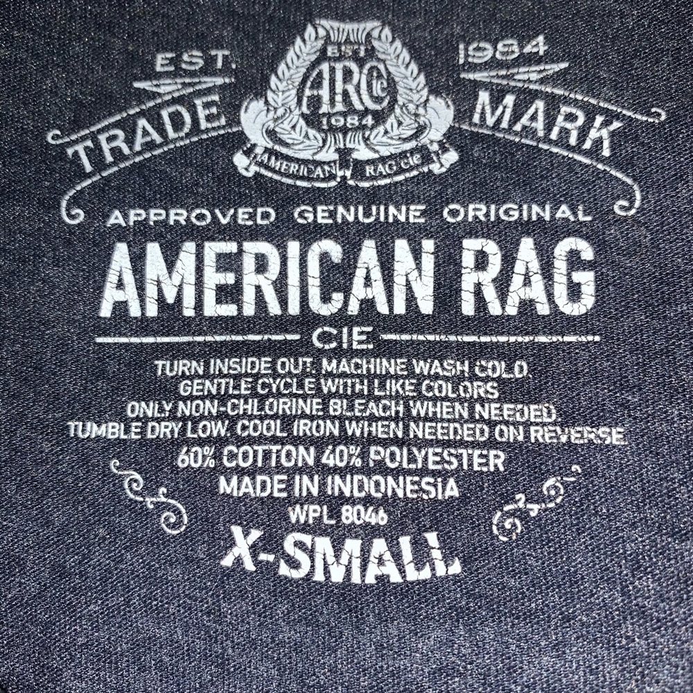 American Rag T-Shirt - Picture 2 of 5